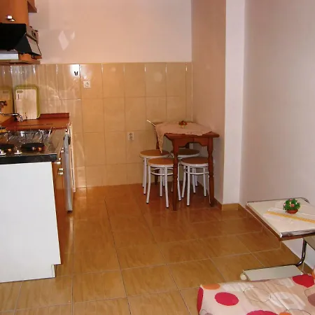 Pivac Guest house 3*